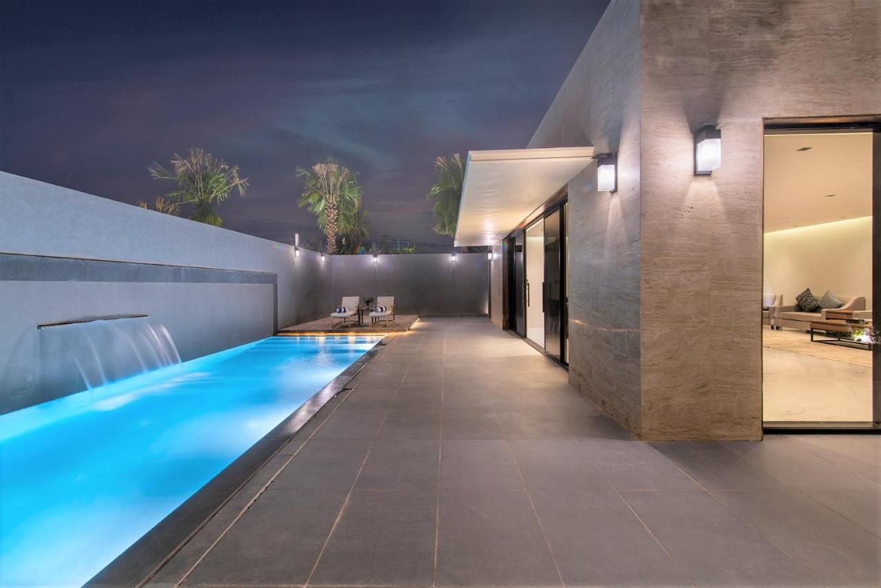 Q Hotel Resorts -Ar Riyad Esterno foto