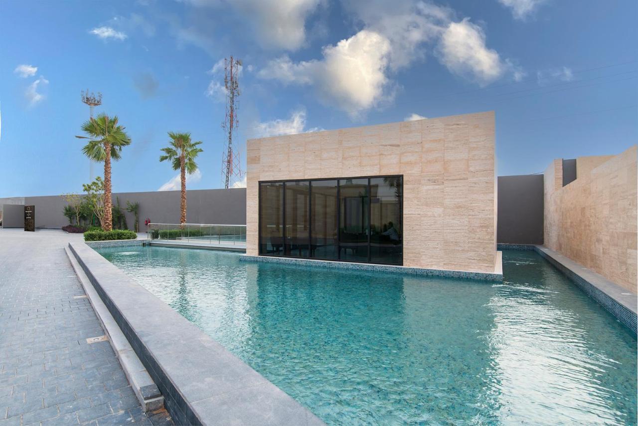 Q Hotel Resorts -Ar Riyad Esterno foto