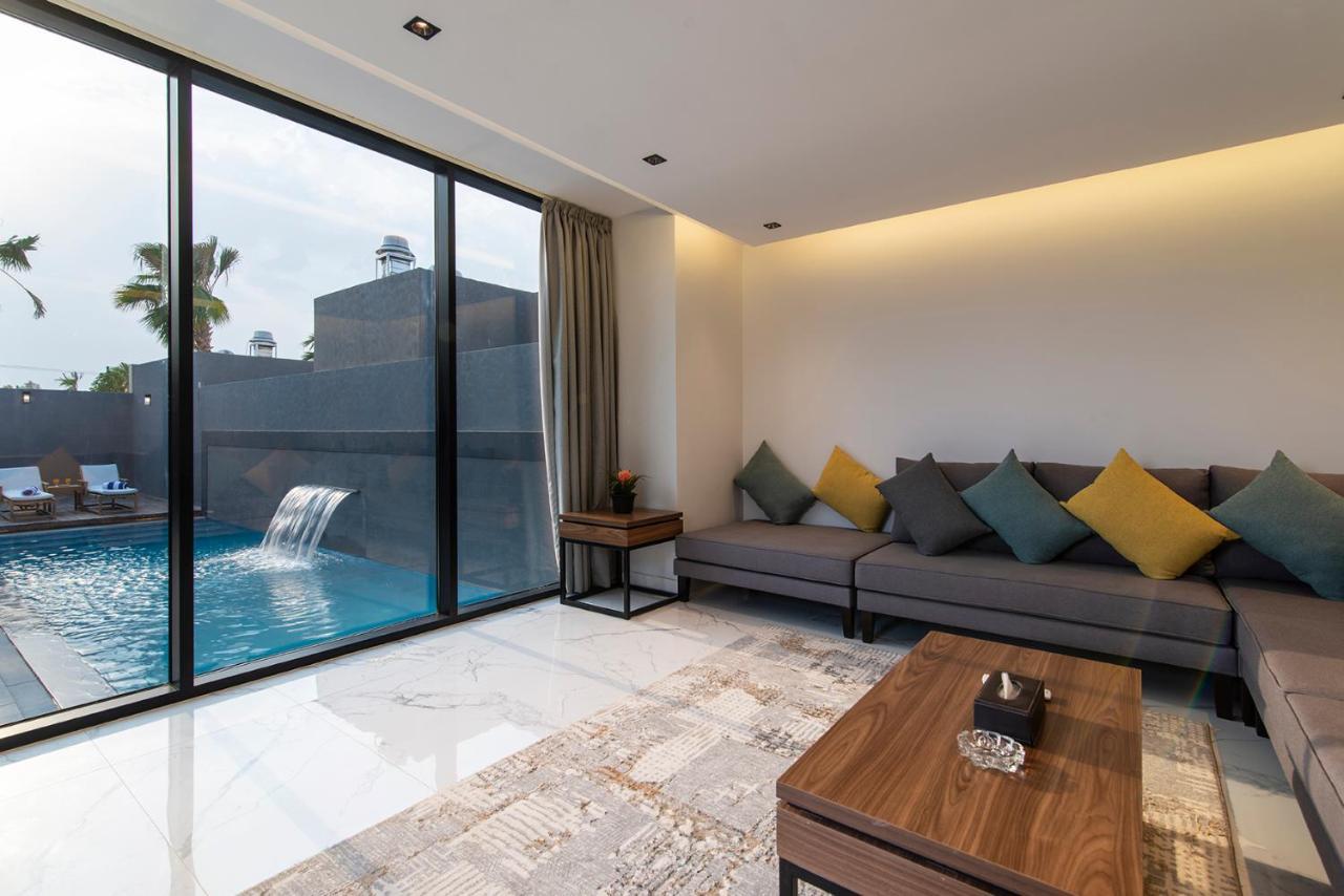 Q Hotel Resorts -Ar Riyad Esterno foto