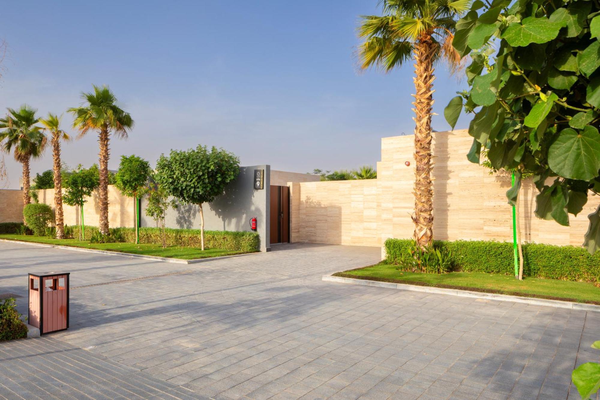 Q Hotel Resorts -Ar Riyad Esterno foto