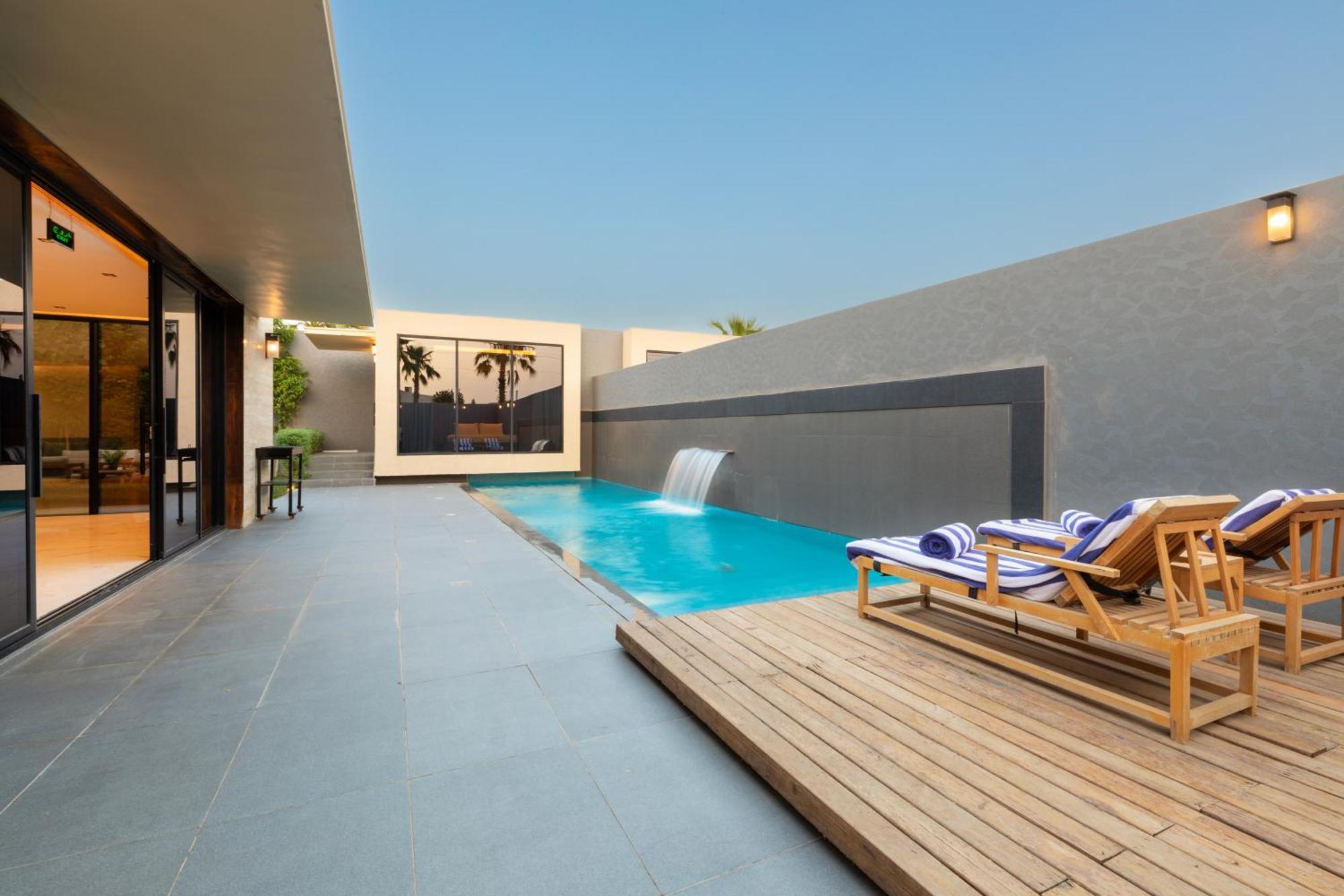 Q Hotel Resorts -Ar Riyad Esterno foto