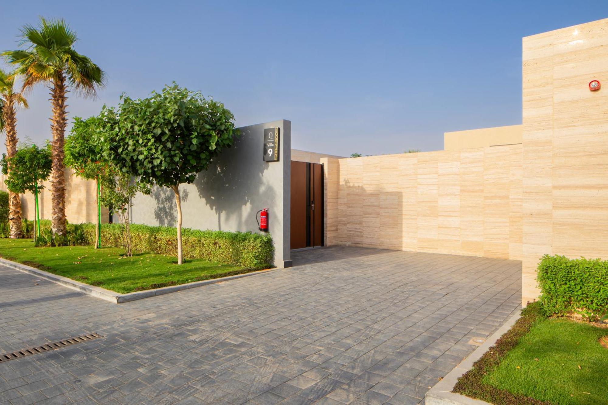 Q Hotel Resorts -Ar Riyad Esterno foto